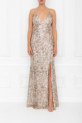 GIA SEQUIN MAXI GOLD SPARKLE FRONT 7X0A8448